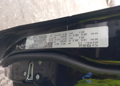 2018 Jeep Compass Altitude 4X4 from USA, damaged, VIN 3C4NJDBB3JT313623